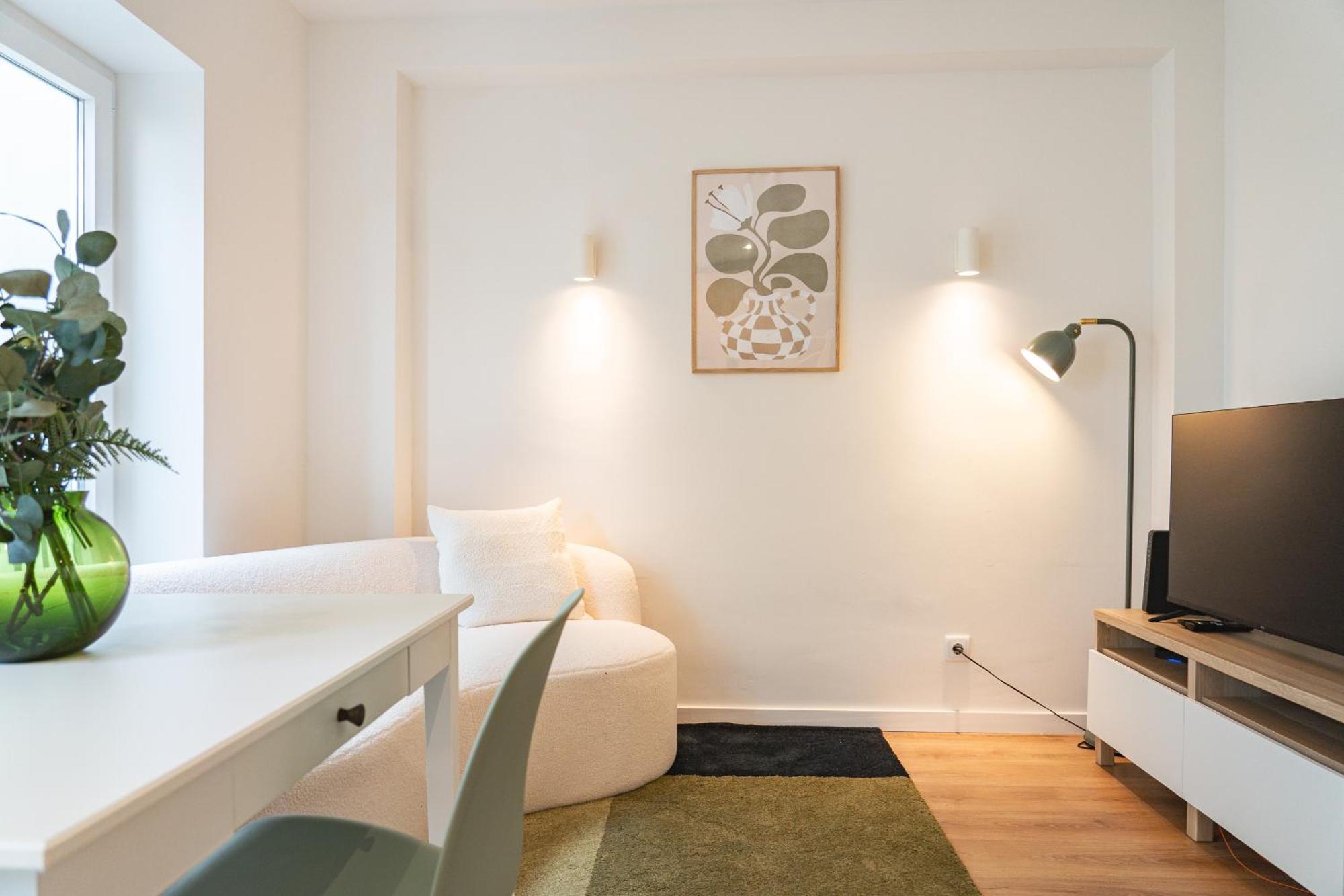 Campolide Charm Apartments II Lisbon Bagian luar foto